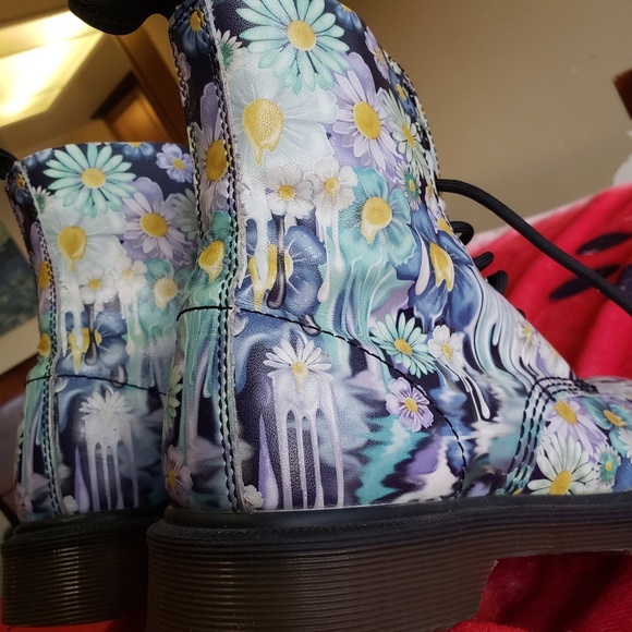 Floral Slime Drip Dr Martens Super RARE - Picture 4 of 7